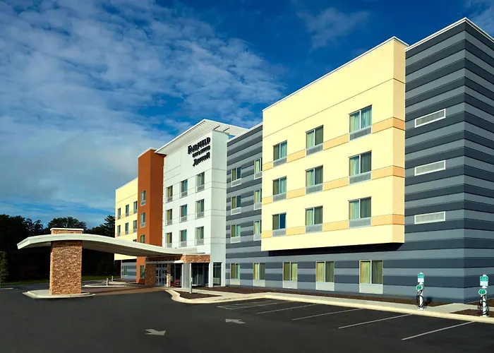 Fairfield Inn & Suites By Marriott Hendersonville Flat Rock