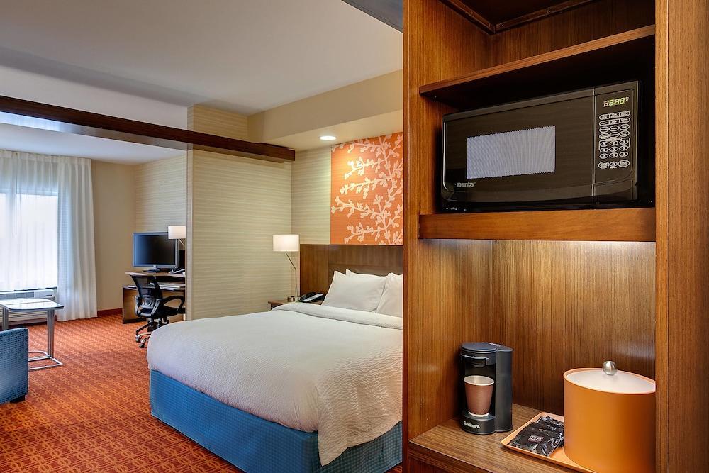 Hotel Fairfield & By Marriott Hendersonville Flat Rock