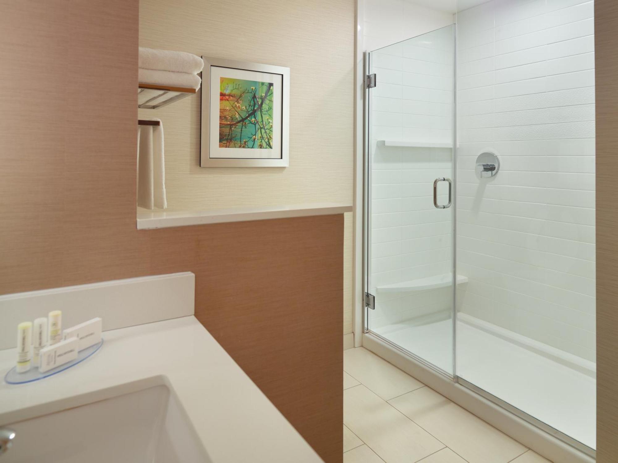 Fairfield & By Marriott Hendersonville Flat Rock